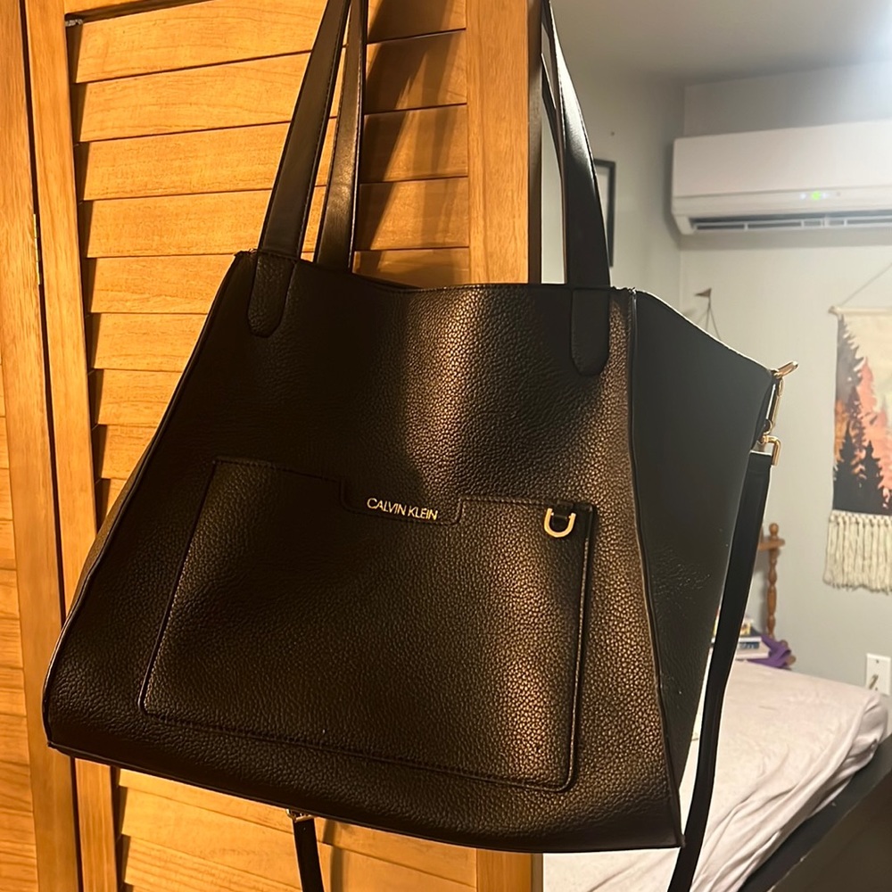 Calvin Klein leather Handbag